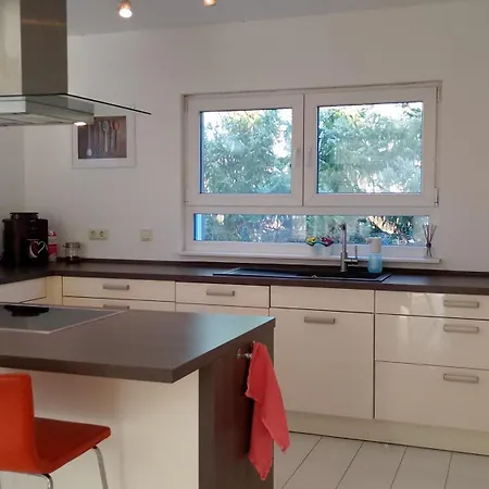 Bella Natura - 165 M2 On 1200 M2 Sunny Plot In - 15 Mins From Berlin - Relaxation In Nature Brieselang
